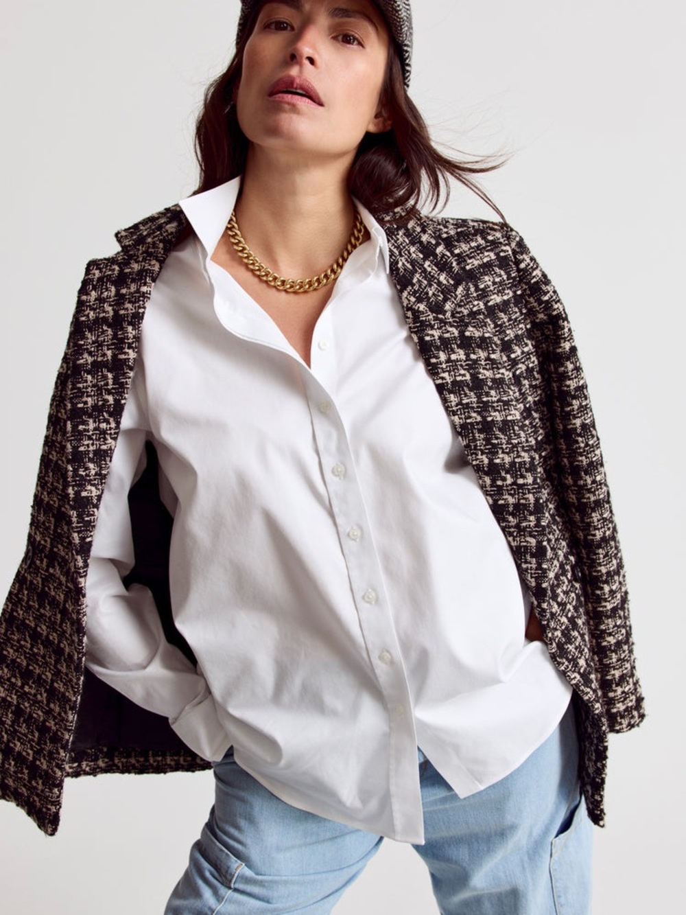 The Shirt Boyfriend Shirt in white